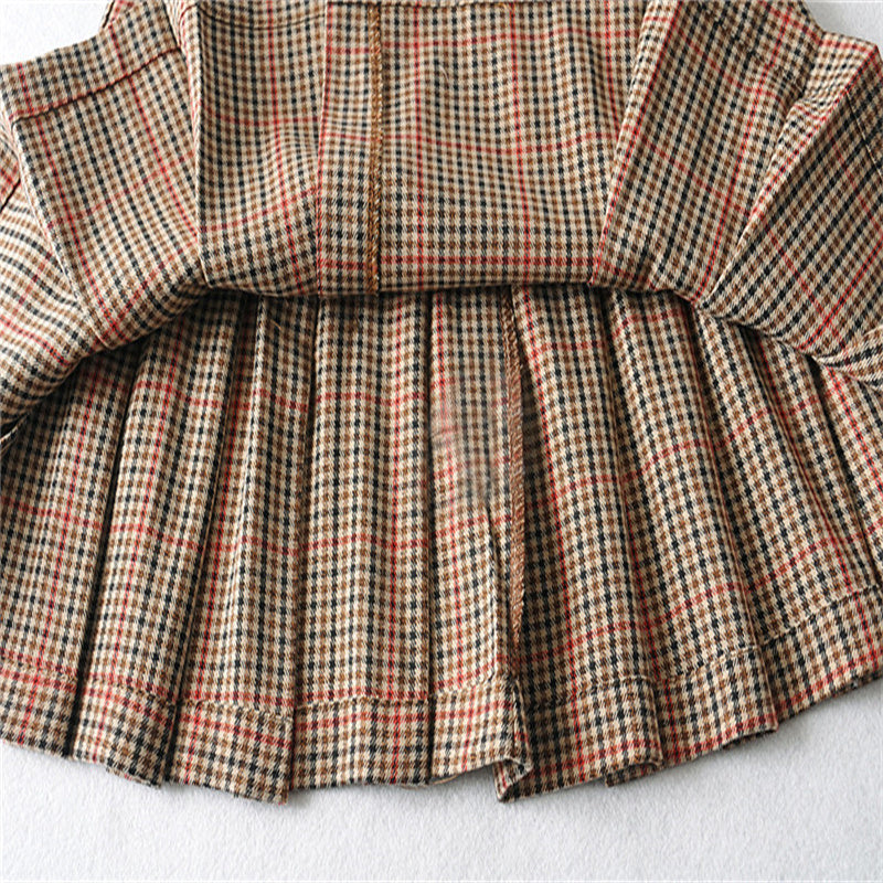 Retro Plaid Pleated Belt Buckle Skirt