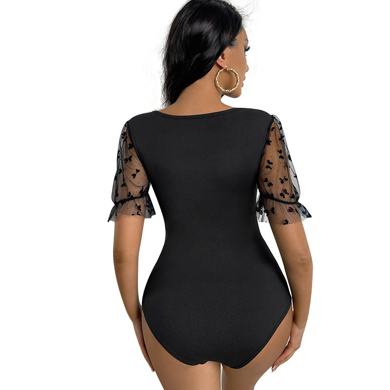 SHORT SLEEVELESS BODYSUIT
