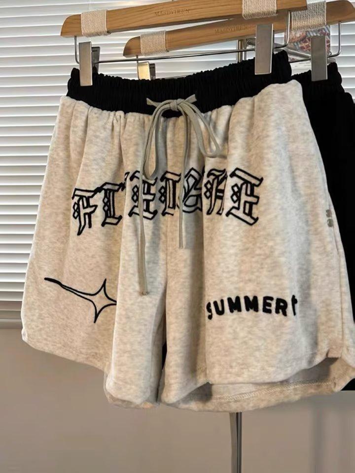 Retro Embroidered Shorts