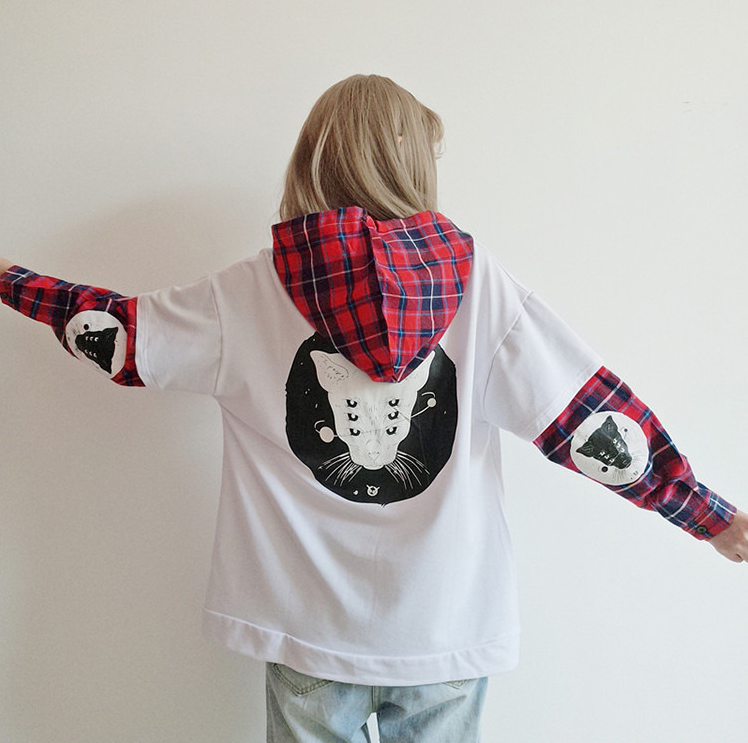 LOOSE FITTED PRINTED HOODIE