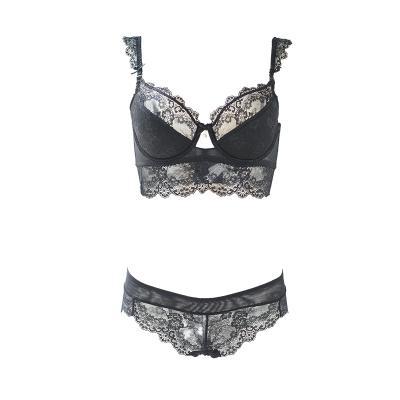 LACE TRIM PADDED BRA WITH MATCHING PANTY