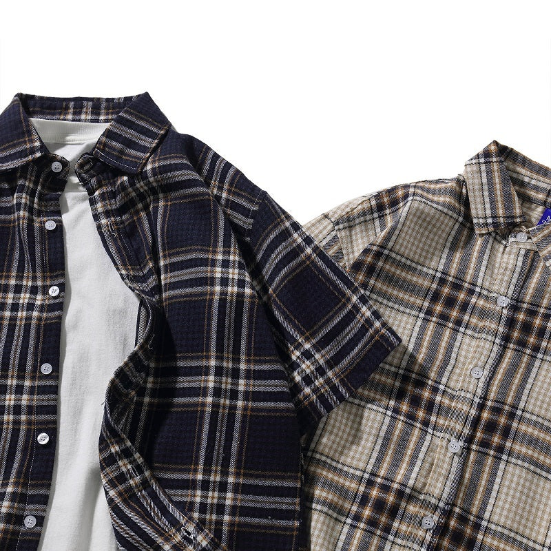 Short sleeve plaid shirt