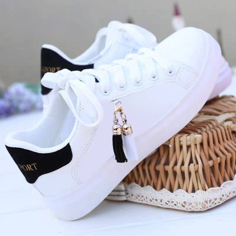LOW-TOP SNEAKERS SNEAKER