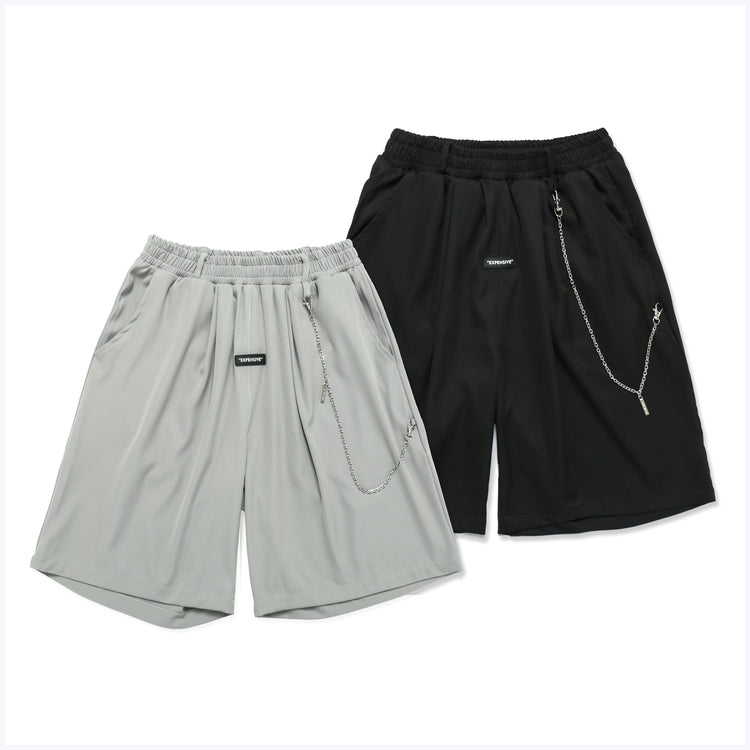 CARGO CHAIN QUARTER SHORTS