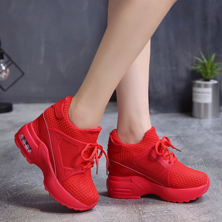 HEEL LOW-TOP SNEAKER