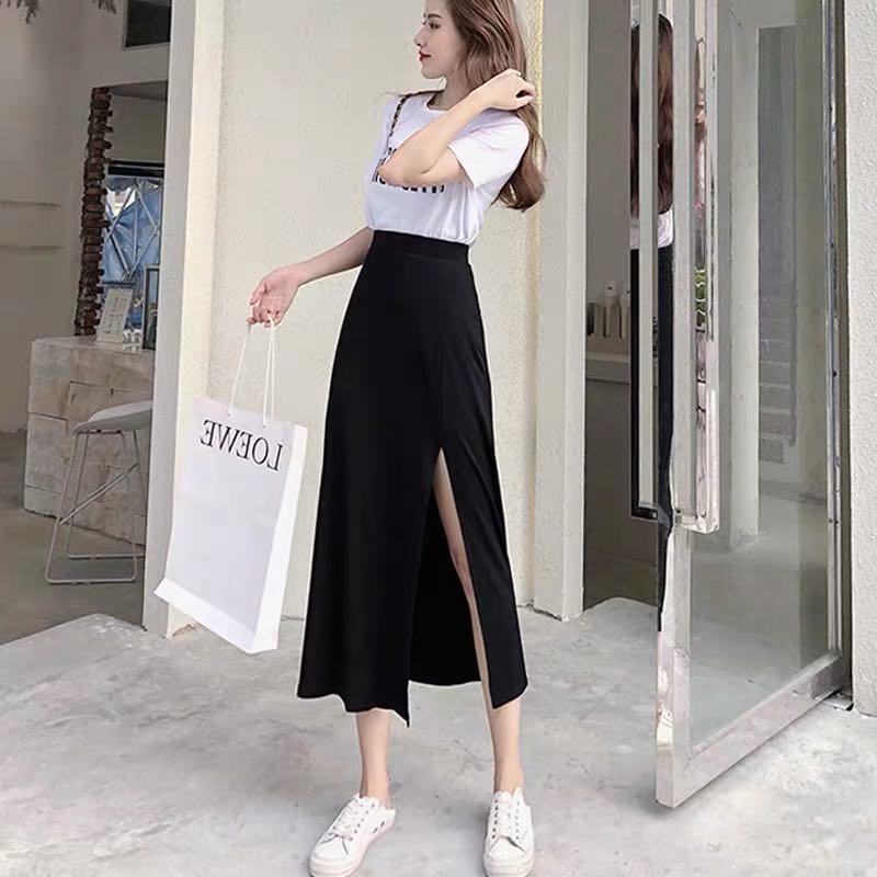 LENGTHY SLIT SKIRT