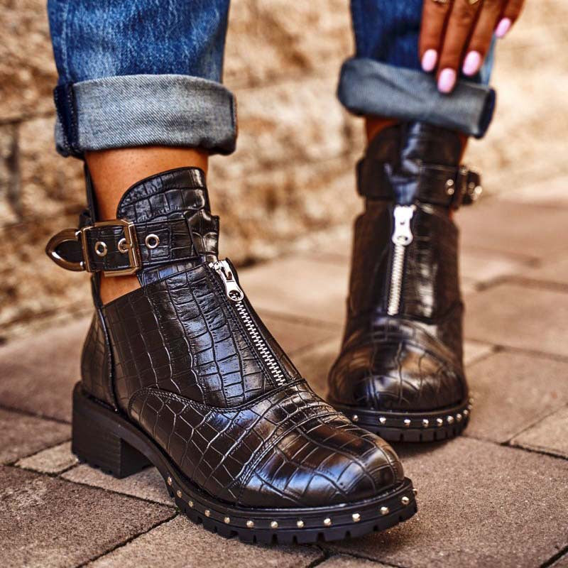 LEATHER BOOTS