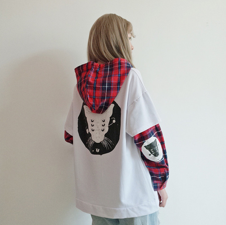 LOOSE FITTED PRINTED HOODIE
