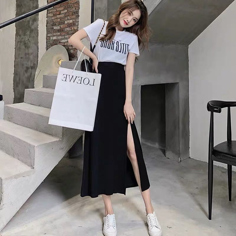 LENGTHY SLIT SKIRT