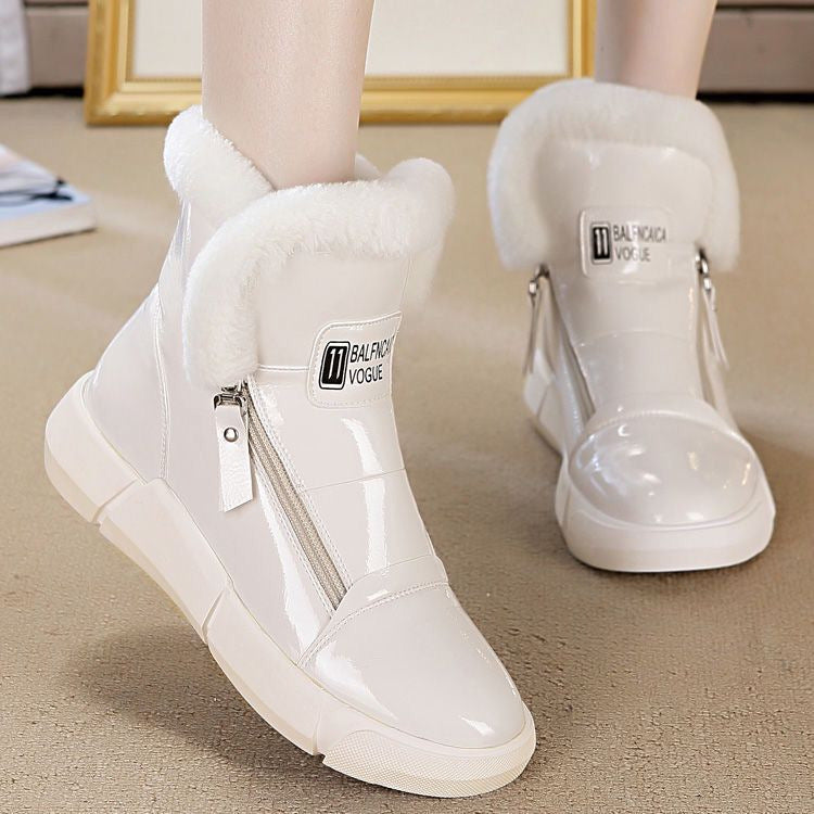 FLEECE ZIPPER MID-TOP SNEAKER