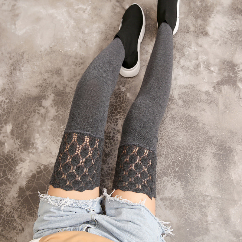 WOOLEN THIGH-HIGH SOCKS
