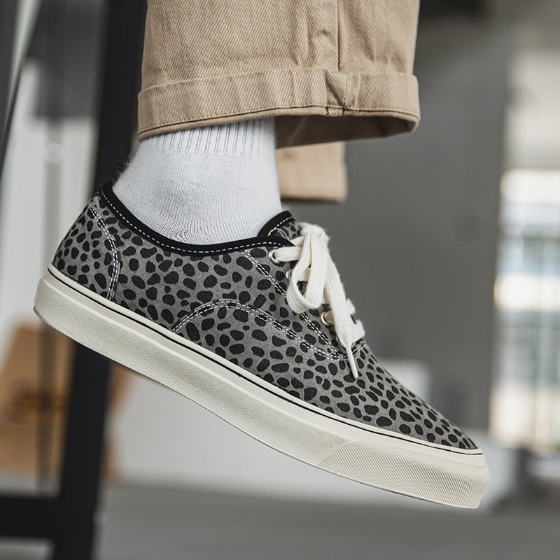 LEOPARD PRINT LOW TOP CASUAL SNEAKERS