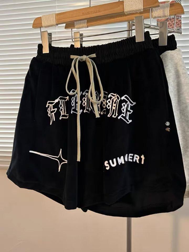 Retro Embroidered Shorts