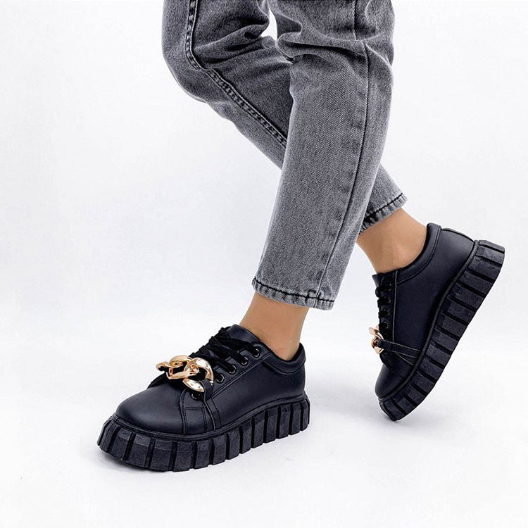 THICK SOLE LOW-TOP SNEAKER
