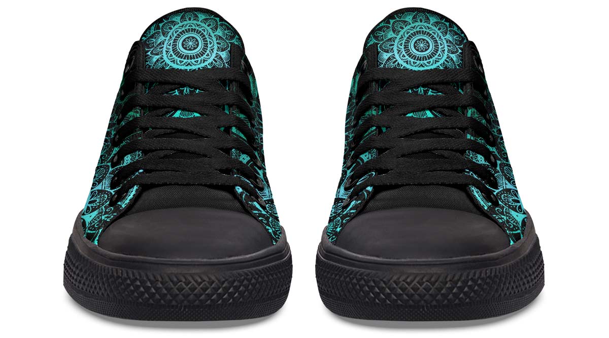 SKULL PRINT DESIGN SHOES