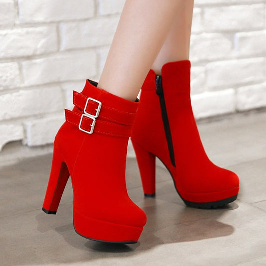 HIGH HEEL BOOTS