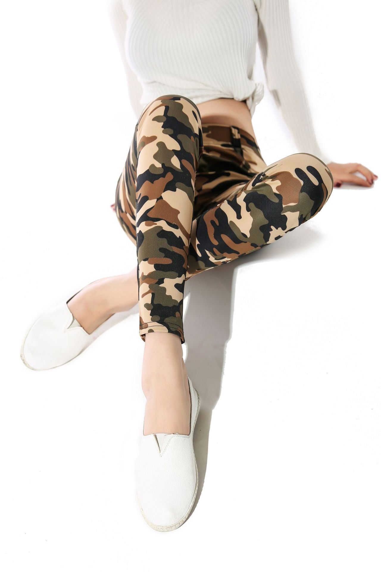 DENIM CAMO FAUX LEGGING