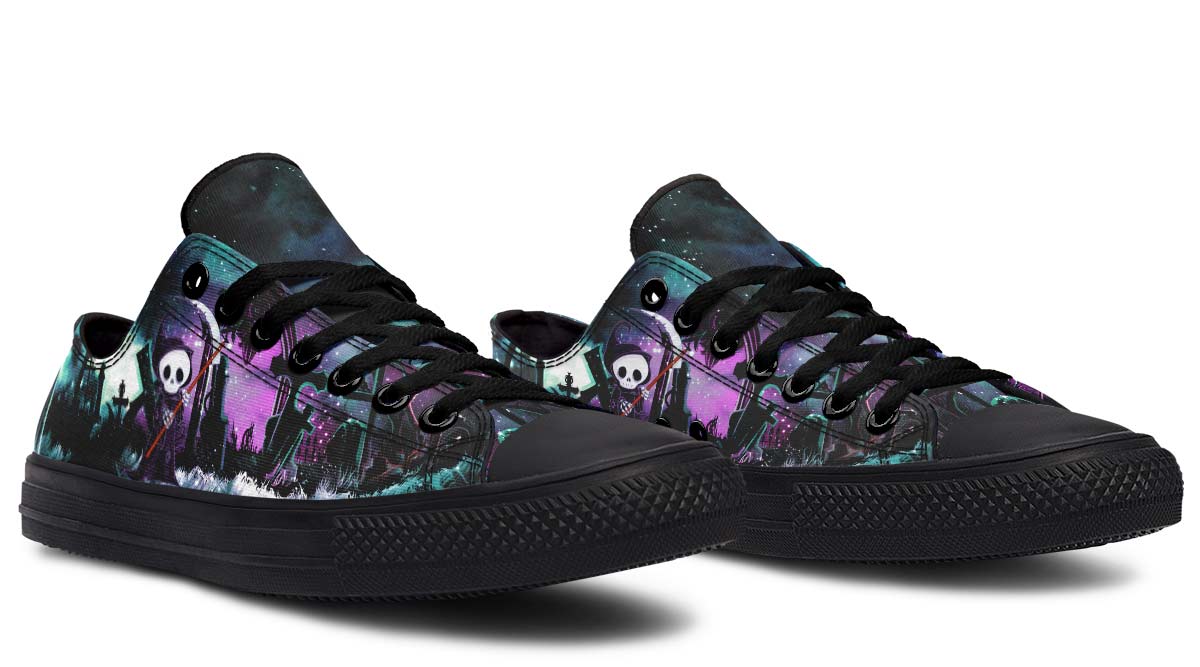 DEATH SKULL PRINT DESIGN SHOES