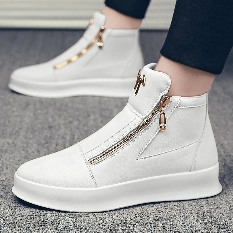 DESIGNER SNEAKERS