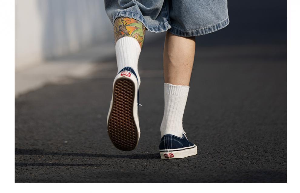 Retro Washed Baggy Denim Shorts