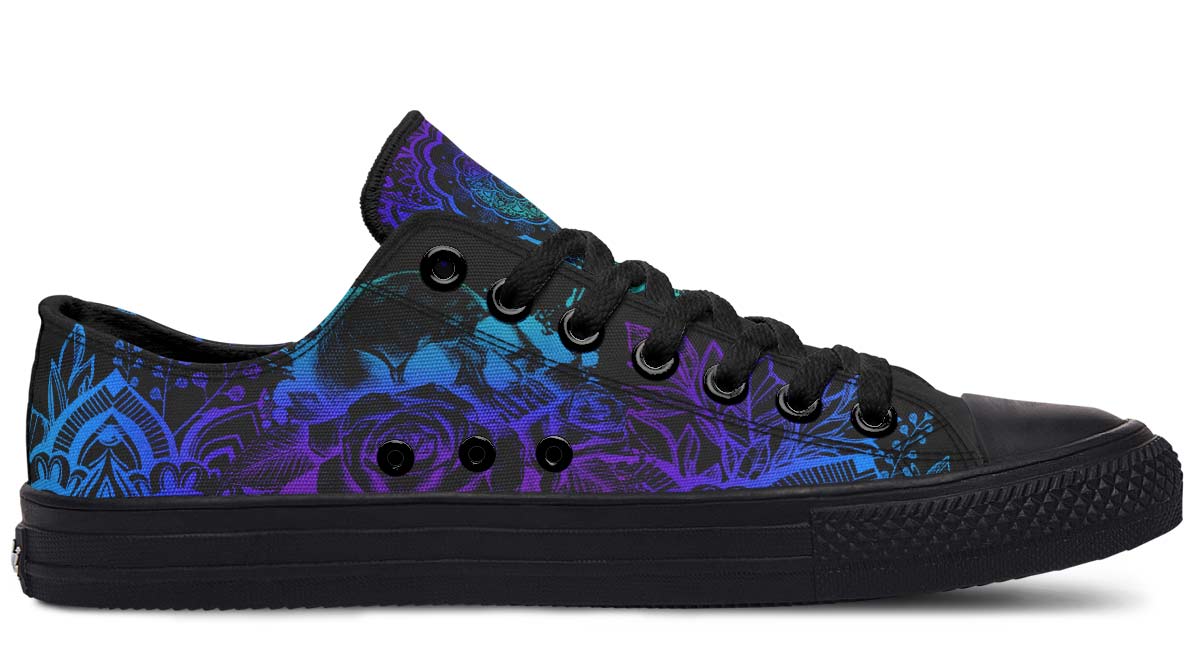 LOW TOPS SHOES