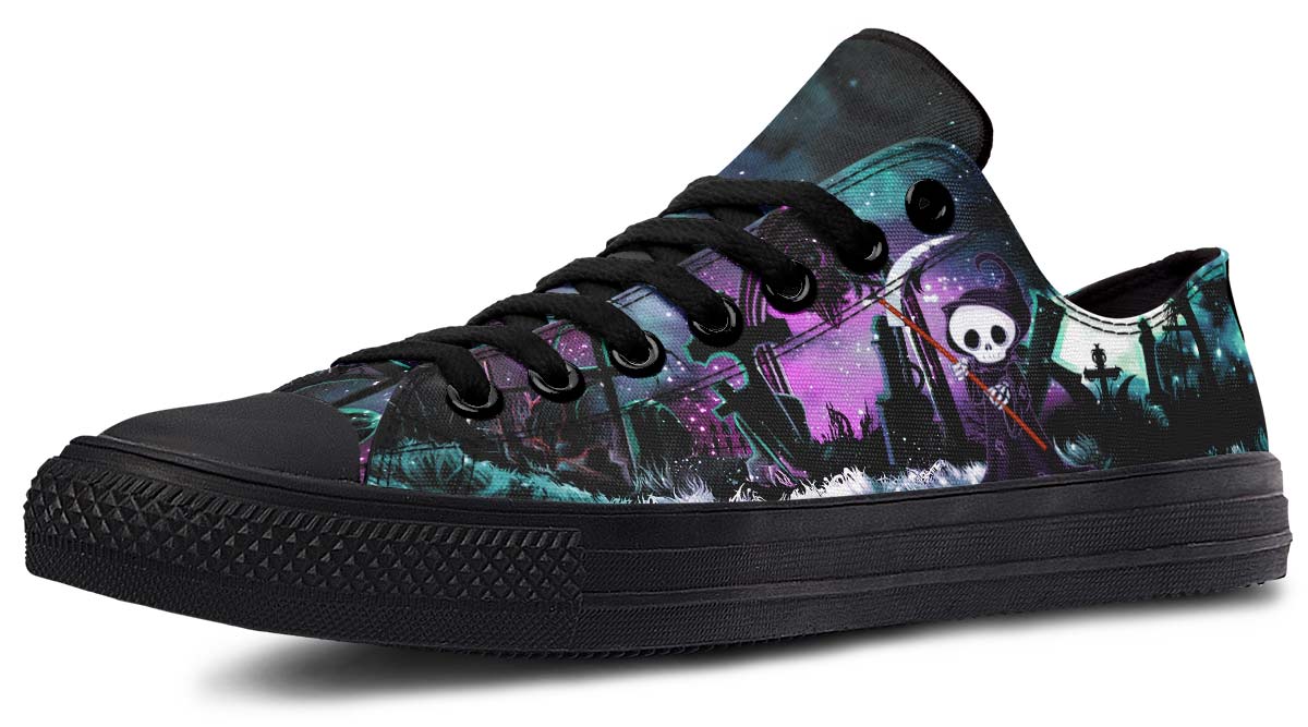 DEATH SKULL PRINT DESIGN SHOES