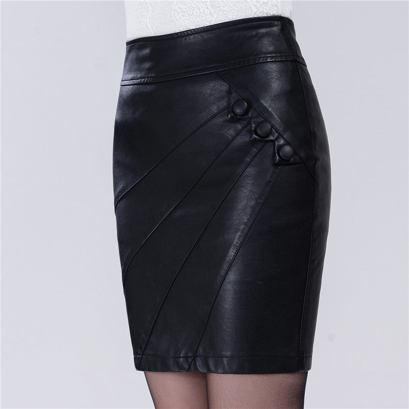 FAUX LEATHER PENCIL SKIRT