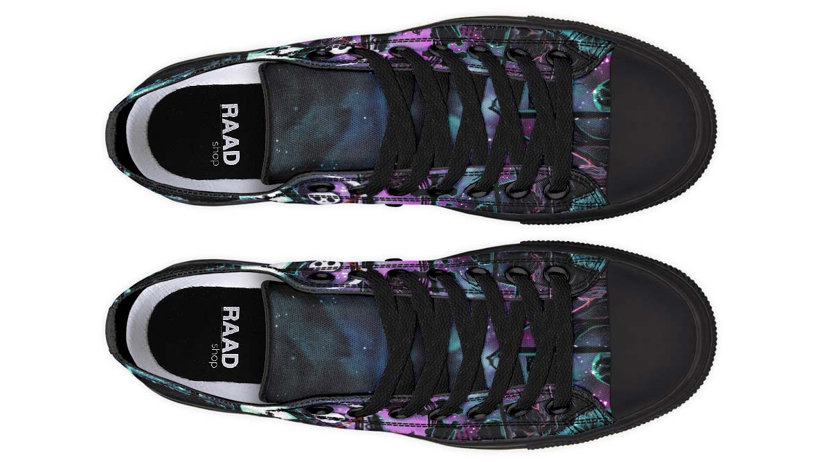 DEATH SKULL PRINT DESIGN SHOES